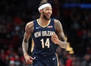 海星TV-关于今晚突围战来临，新奥尔良鹈鹕围绕全明星赛官宣签约，气氛紧张，阵容厚度经受考验的信息-海星TV