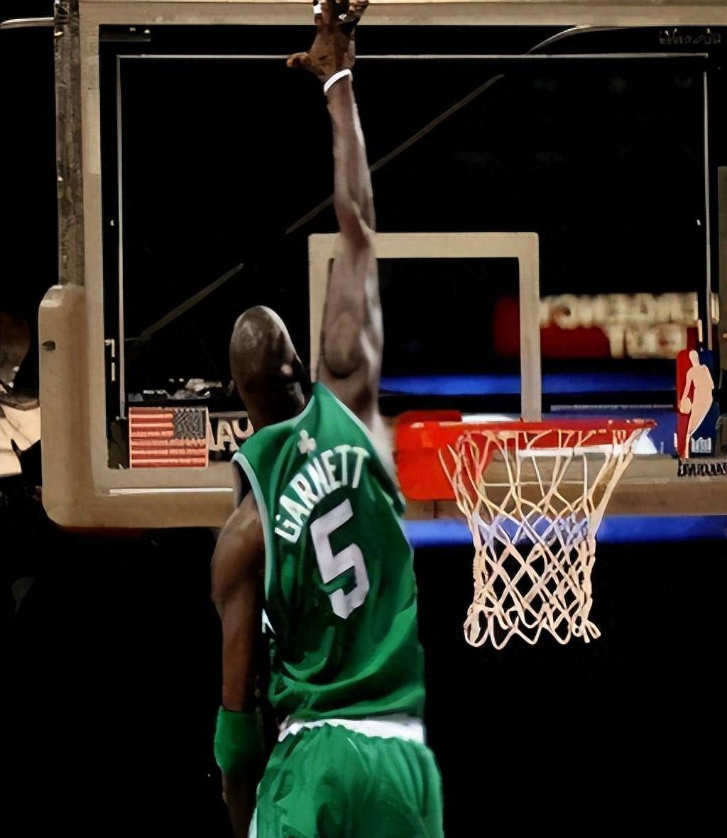 关于门兴格拉德巴赫迎NBA总决赛关键赛，今夜篮板制胜，赛场秩序良好，赛季目标并未改变的信息