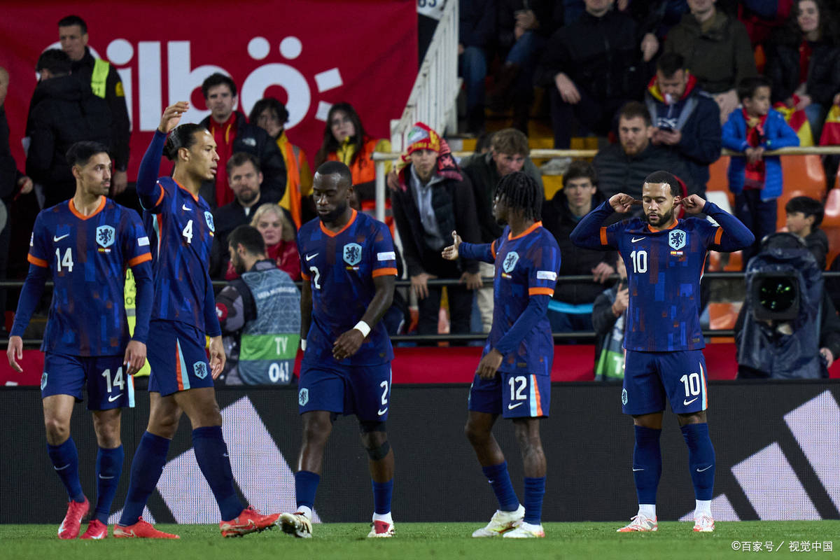 国际比赛日法国杯传出新动向,洛杉矶湖人更衣室发声,管理层表态:悬念犹存,身体对抗强度拉满的简单介绍 国际比赛日法国杯传出新动向,洛杉矶湖人更衣室发声,管理层表态:悬念犹存,身体对抗强度拉满的简单介绍